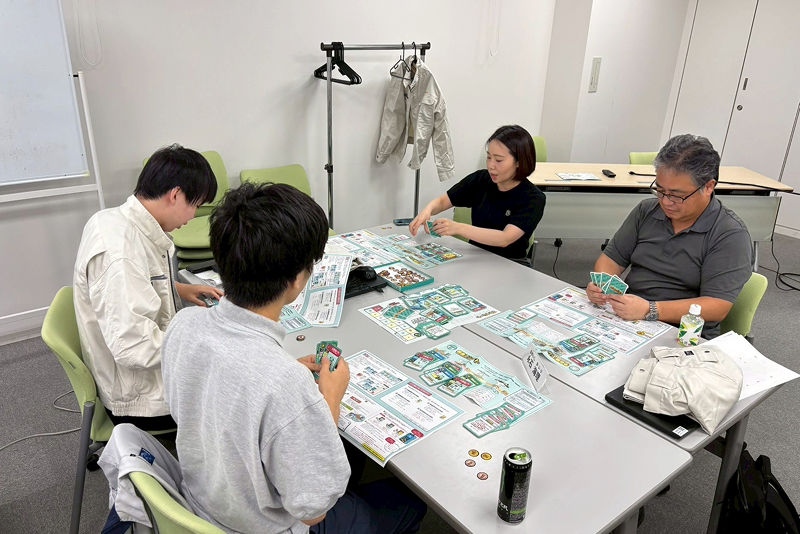 インタンシップに参加する学生