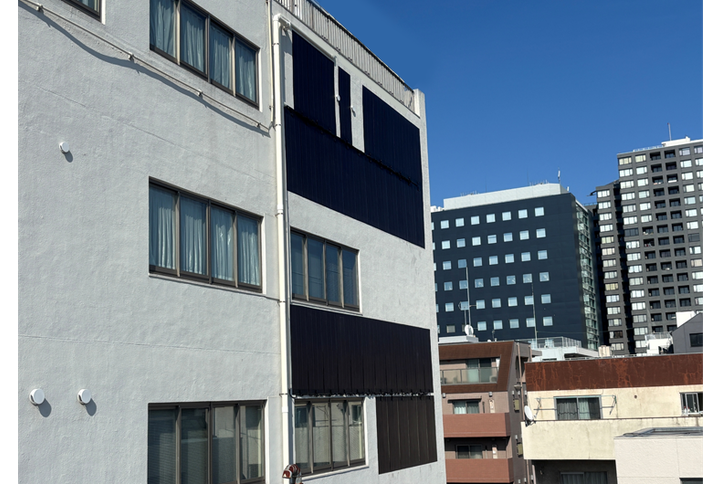 本館リニューアル工事にてHaru-PV（接着貼付層付きフレキシブル薄膜シリコン太陽電池）設置